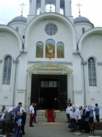 Праздничная божественная литургия в храме р.п. Земетчино